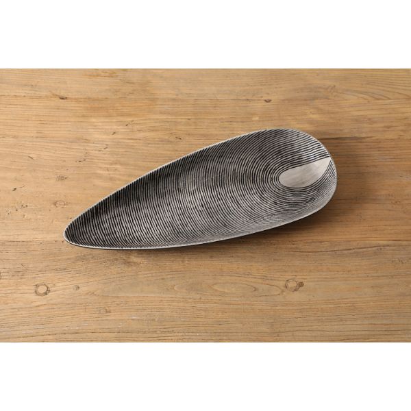 Picture of Plate On Stand - Gray