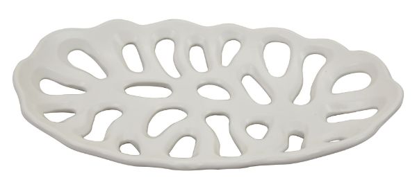 Picture of White Leaf Plate With Cut Out