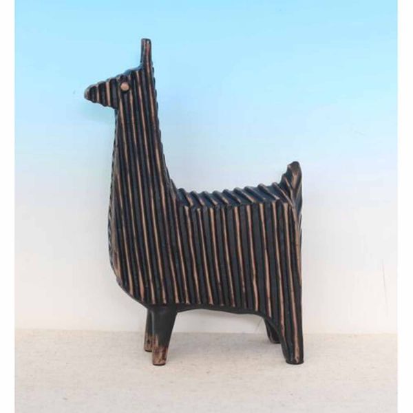 Picture of Llama Sculpture